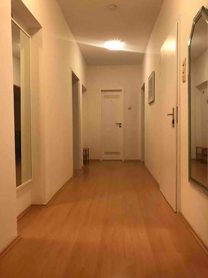 Schoene Grosse Wohnung 2 Schlafzimmer Bis 6 Pax Naehe Stadion Signal Iduna Dortmund Eksteriør bilde